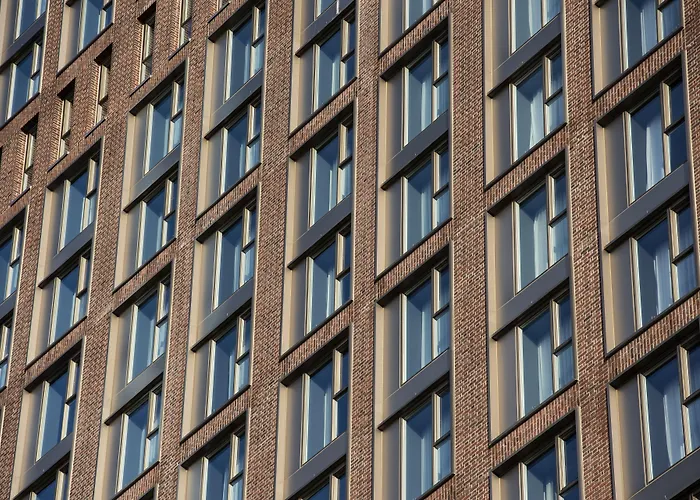 The Gate London City